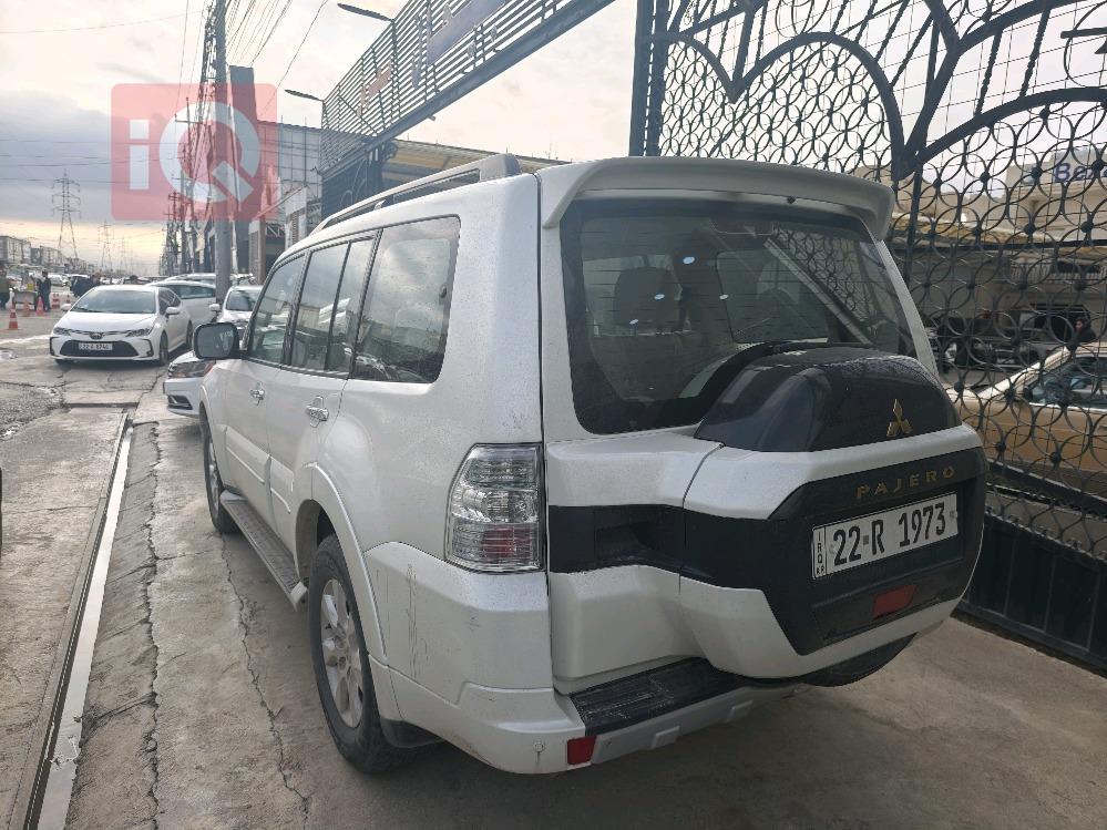 ميتسوبيشي باجيرو